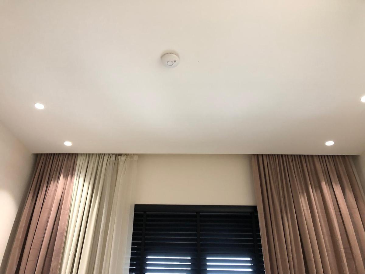 Urban Stay Tirana Deluxe Esterno foto